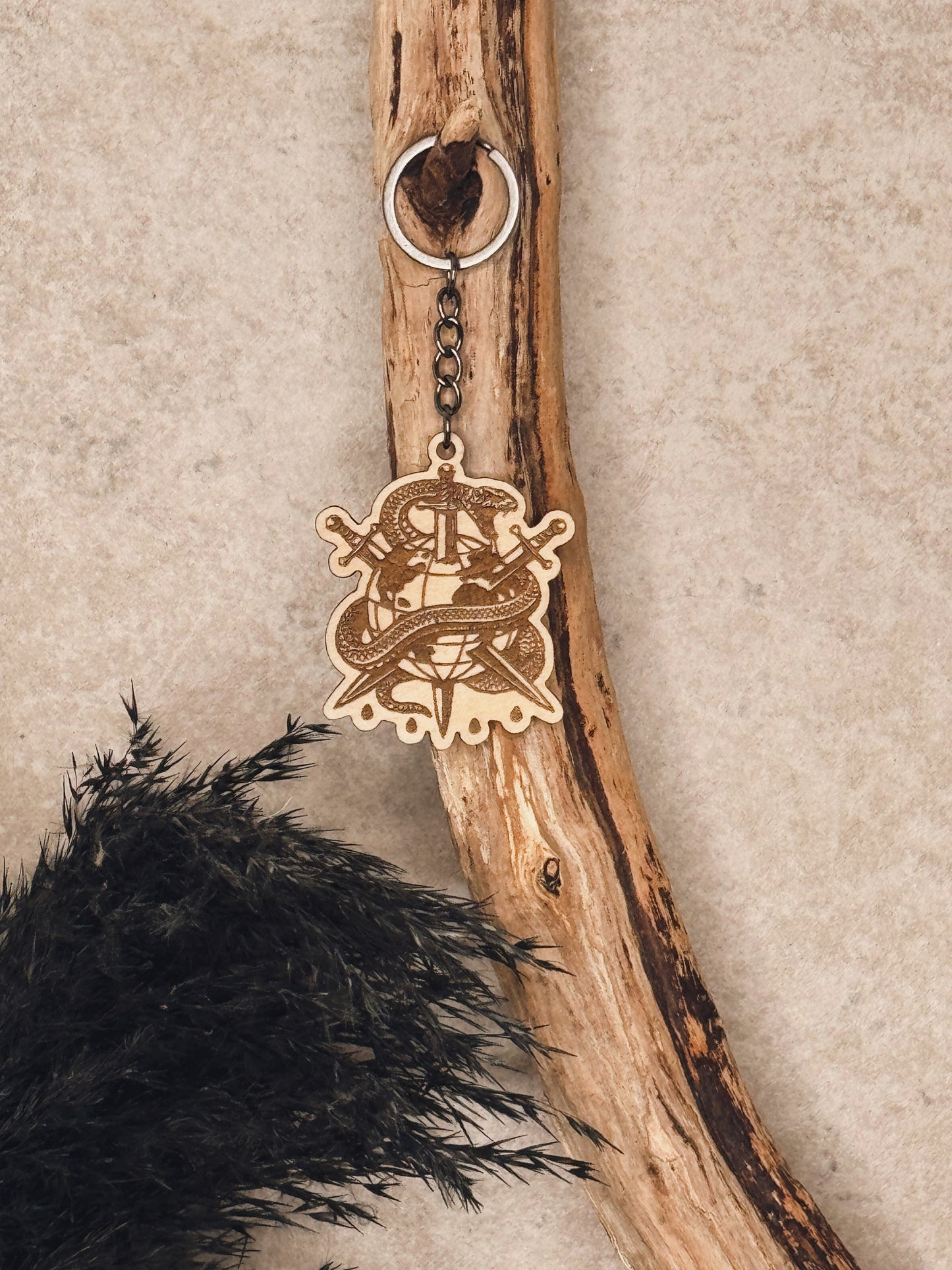 Keychain "AT"