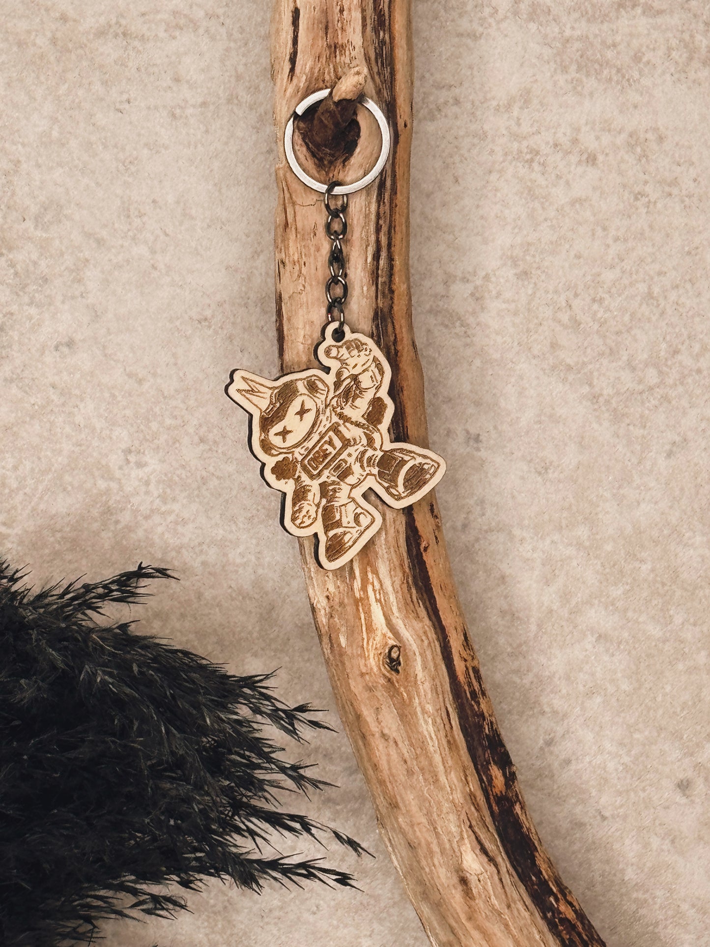 Keychain "YB"