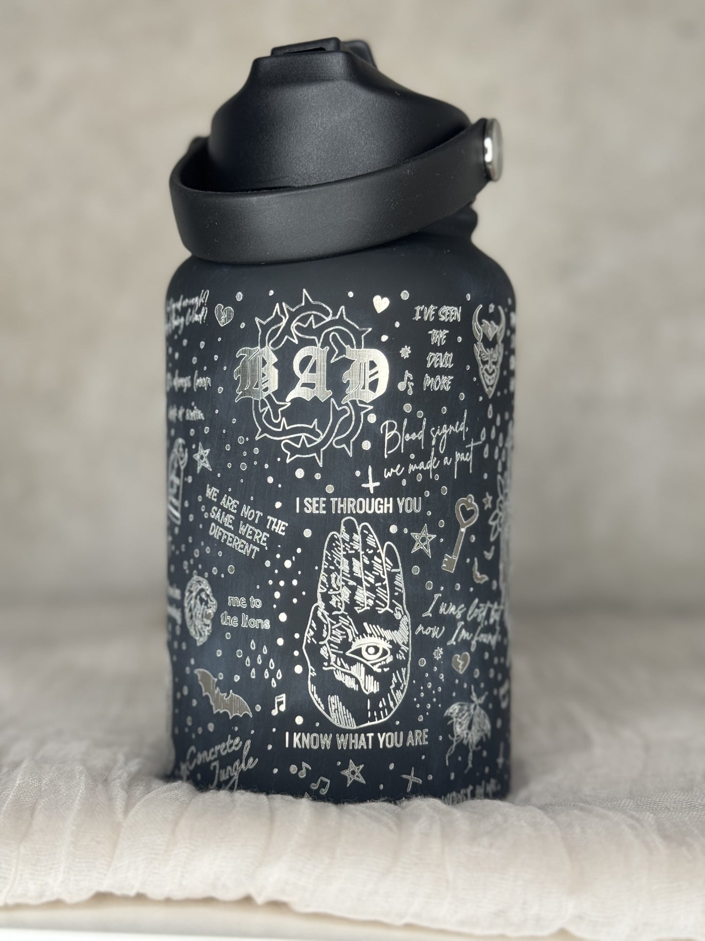 Bottle Small "BO"